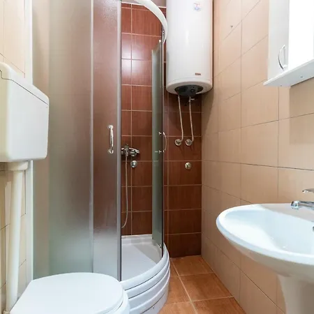 Апартаменты Captain's Crib Белград