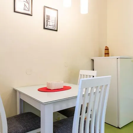 Captain's Crib アパート